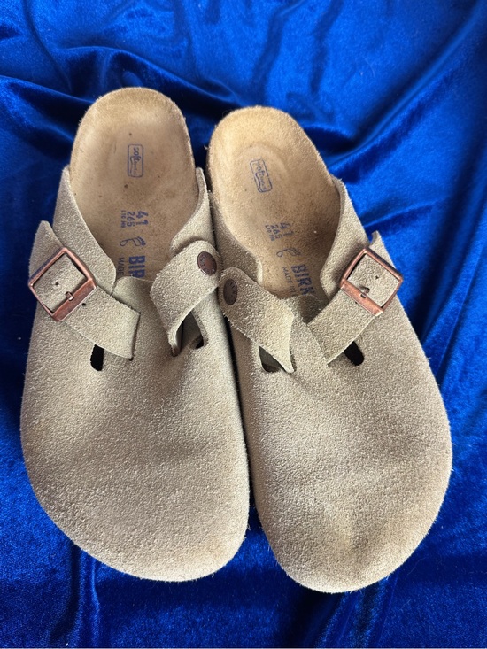 Birkenstock Other - Birkenstock Boston Suede Clogs in Taupe